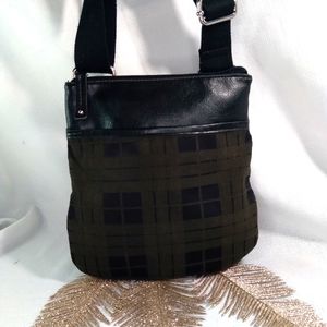 Bass heritage collection crossbody bag